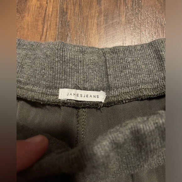 James Jeans hunter green petal shorts grey waistband rayon & tencel size 26 - Picture 4 of 7